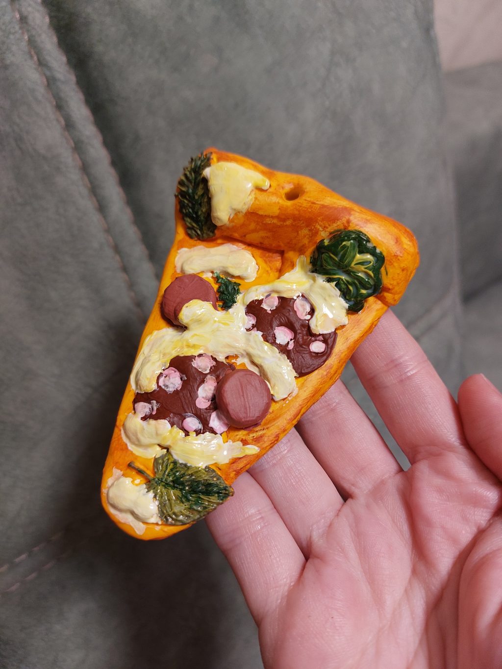 Слайд пиццы подставка для аромапалочки