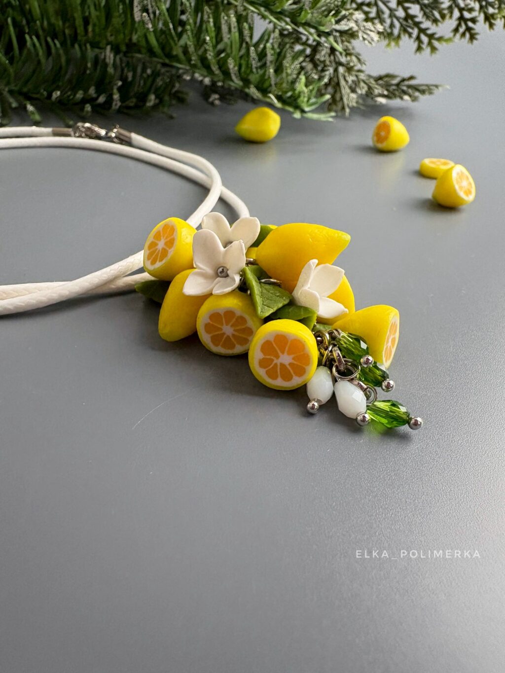 Набор украшений с лимонами из полимерной глины