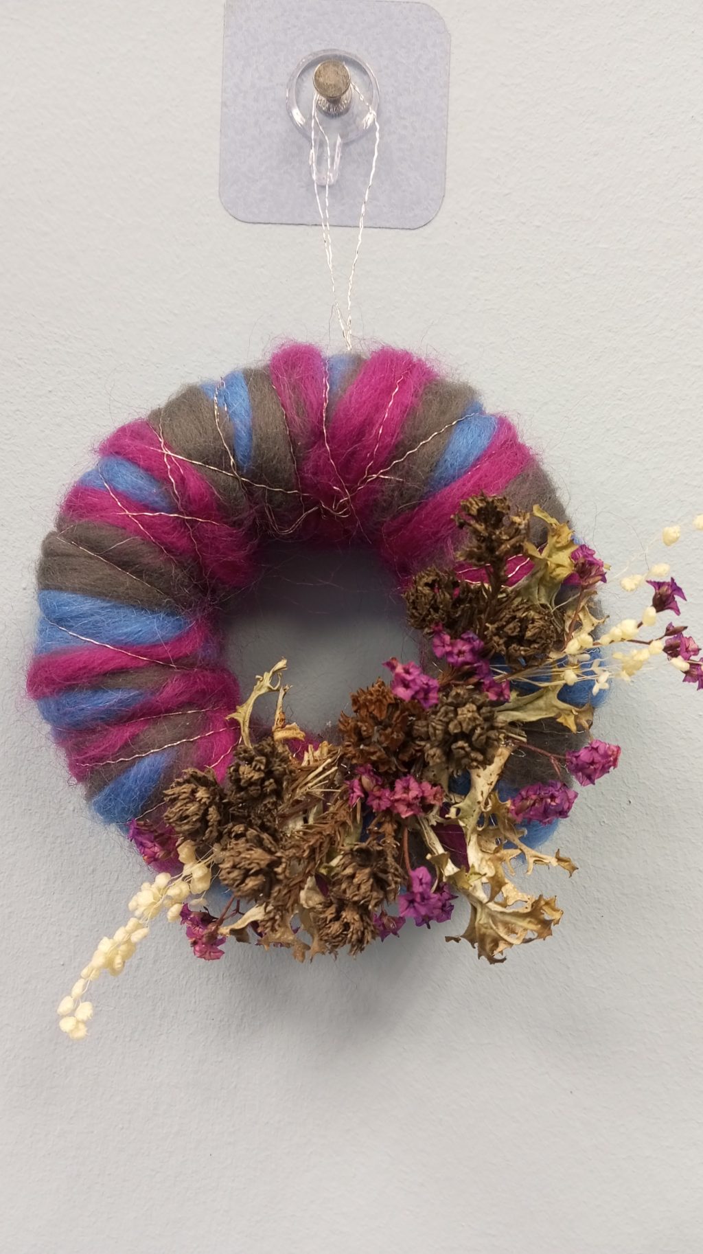 Венки интерьерные из войлока