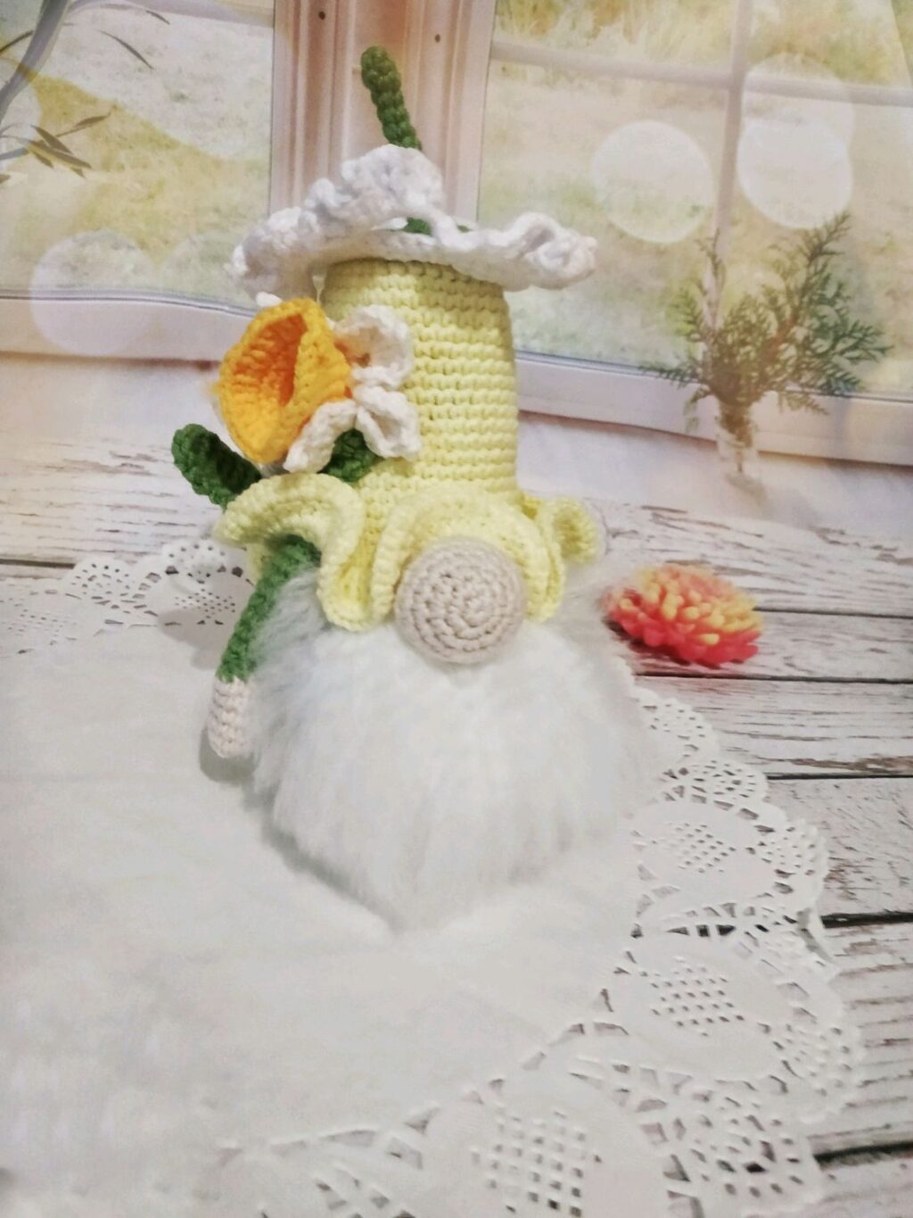 Вязаный гном в ассортименте