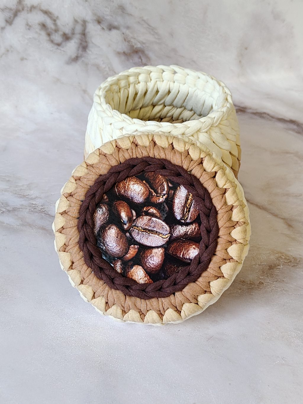 Шкатулка из трикотажной пряжи «Кофе»