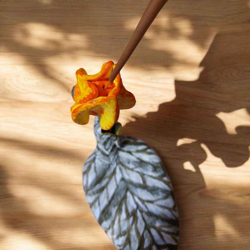 Физалис подставка для аромапалочки