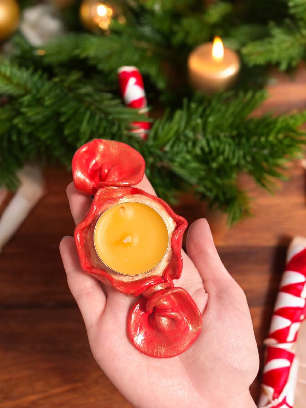 Подсвечник конфета в обертке