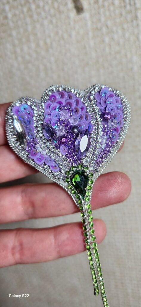 Брошь бисер, бусины