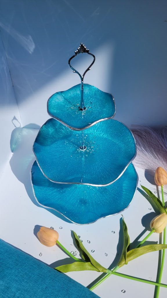 Конфетница трехярусная Бирюзовая из смолы