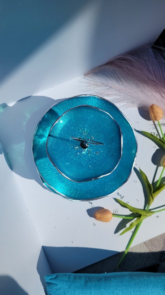 Конфетница трехярусная Бирюзовая из смолы