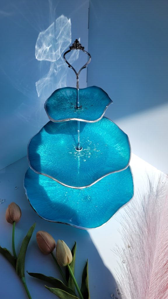 Конфетница трехярусная Бирюзовая из смолы