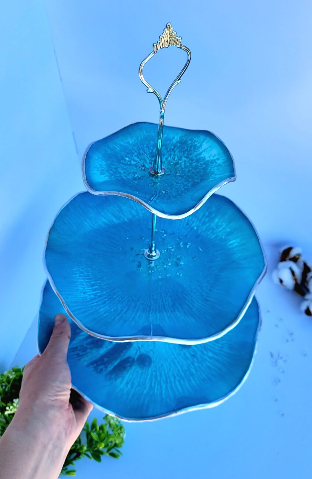 Конфетница трехярусная Бирюзовая из смолы