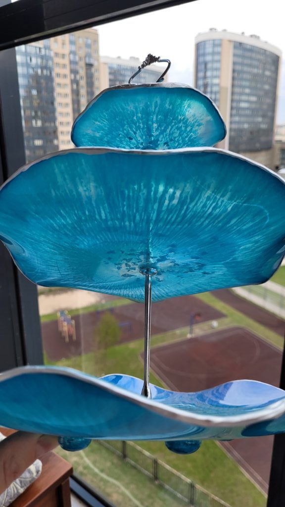 Конфетница трехярусная Бирюзовая из смолы