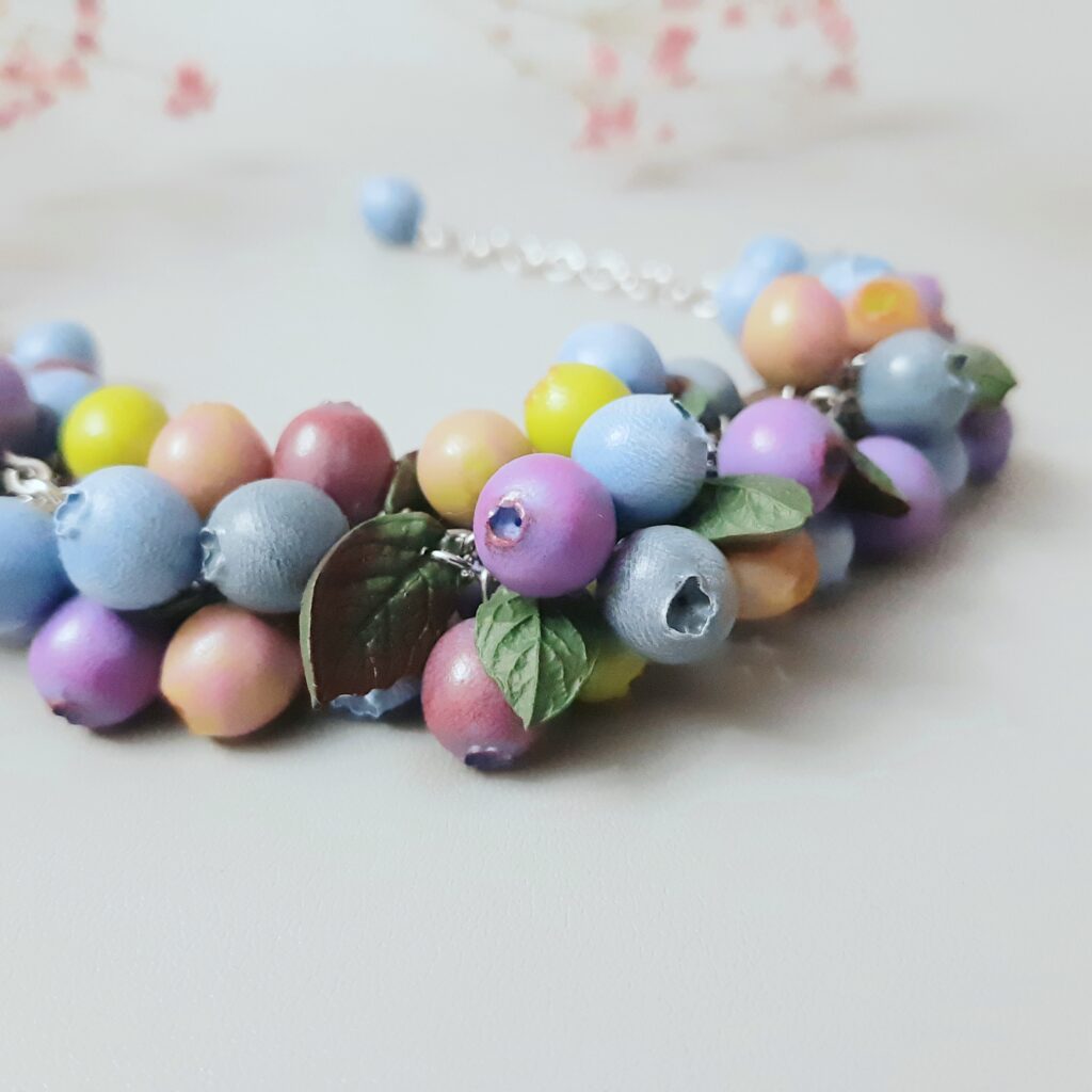 Браслет Голубика