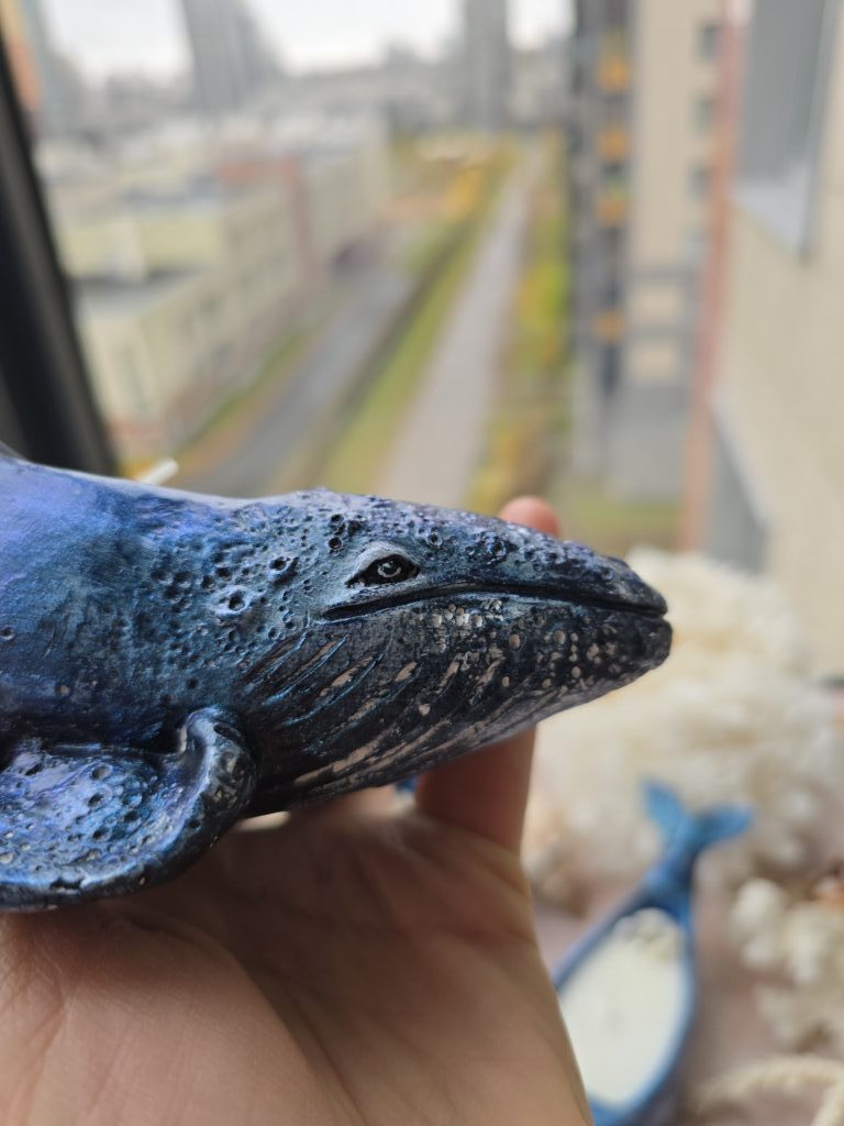 Свеча Синий кит интерьерная