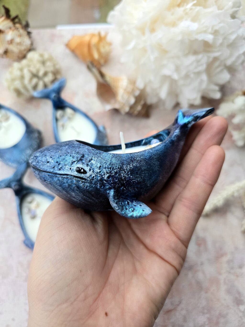 Свеча Малый кит интерьерная