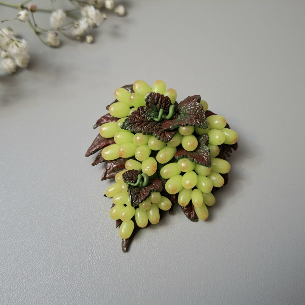 Брошь-булавка Гроздь винограда