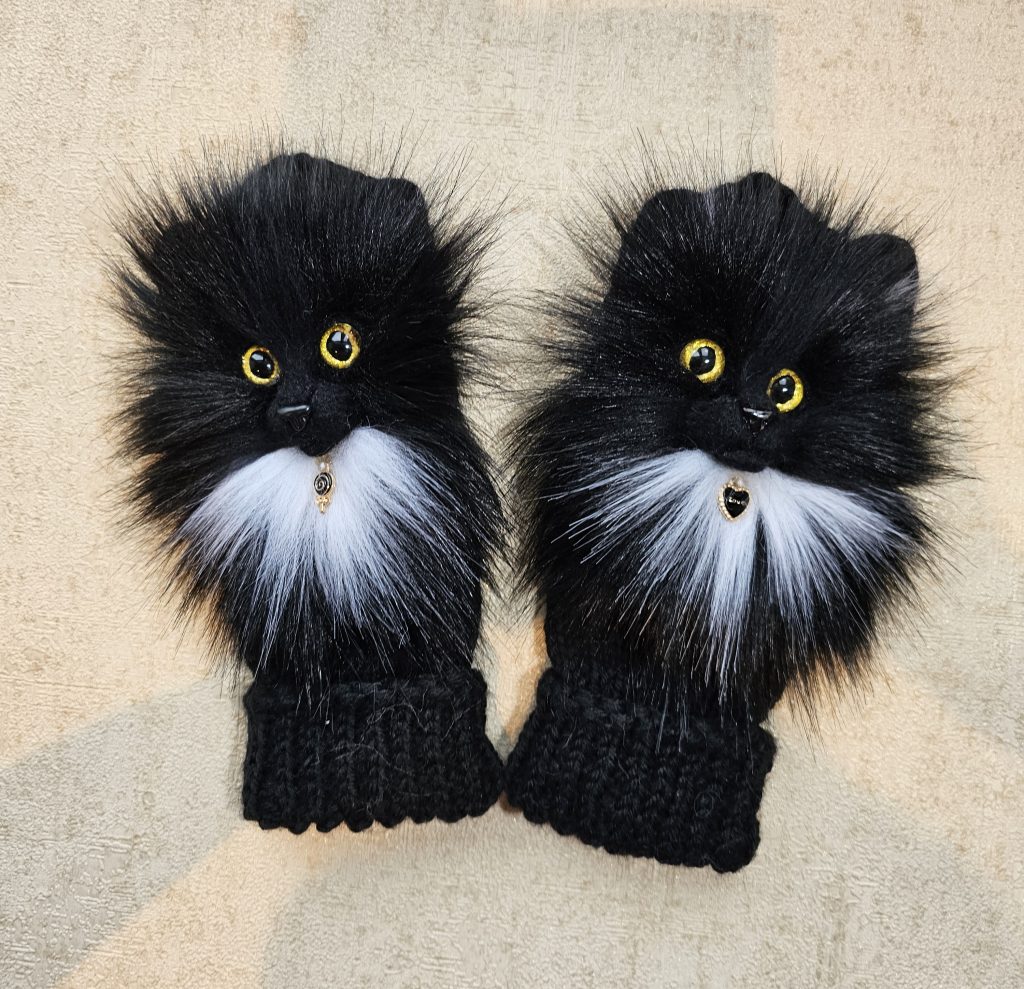 Варежки: Звероварежки Кот Черныш