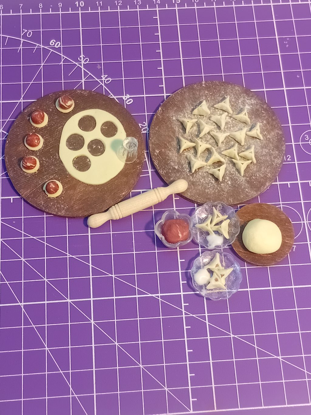 Набор миниатюры лепка пельменей, вареников в ассортименте