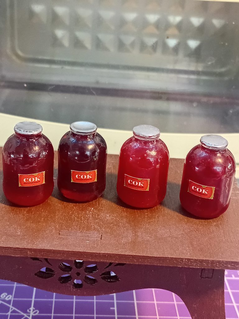 Миниатюра сок вишневый, еда для кукол