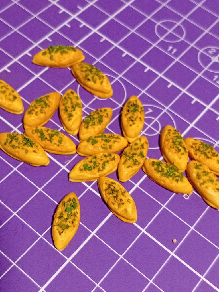 Булочки, еда для кукол, миниатюра