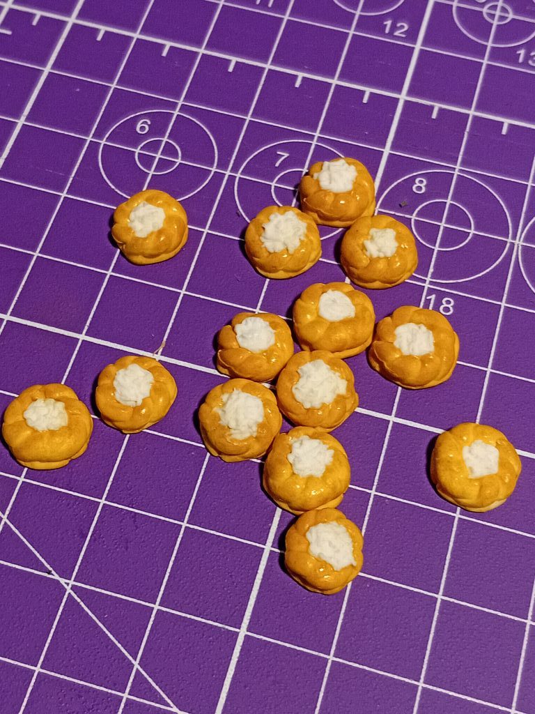 Булочки, еда для кукол, миниатюра