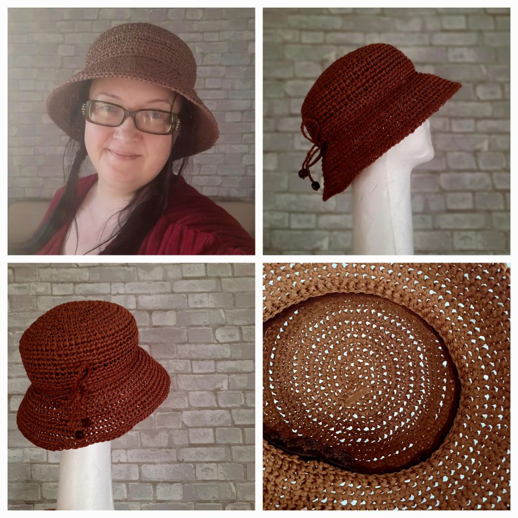 Шляпка из рафии с классической длинной полей