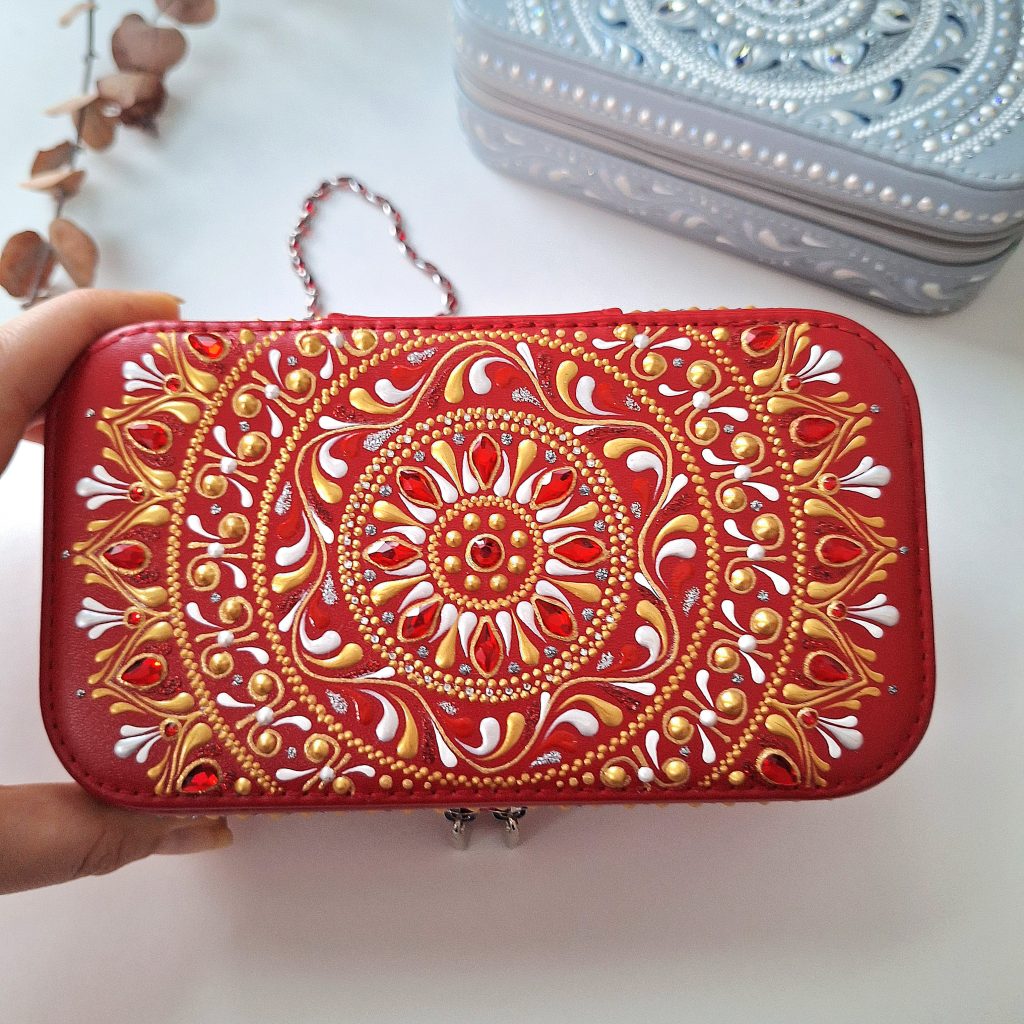 Шкатулка для украшений «Огненная»