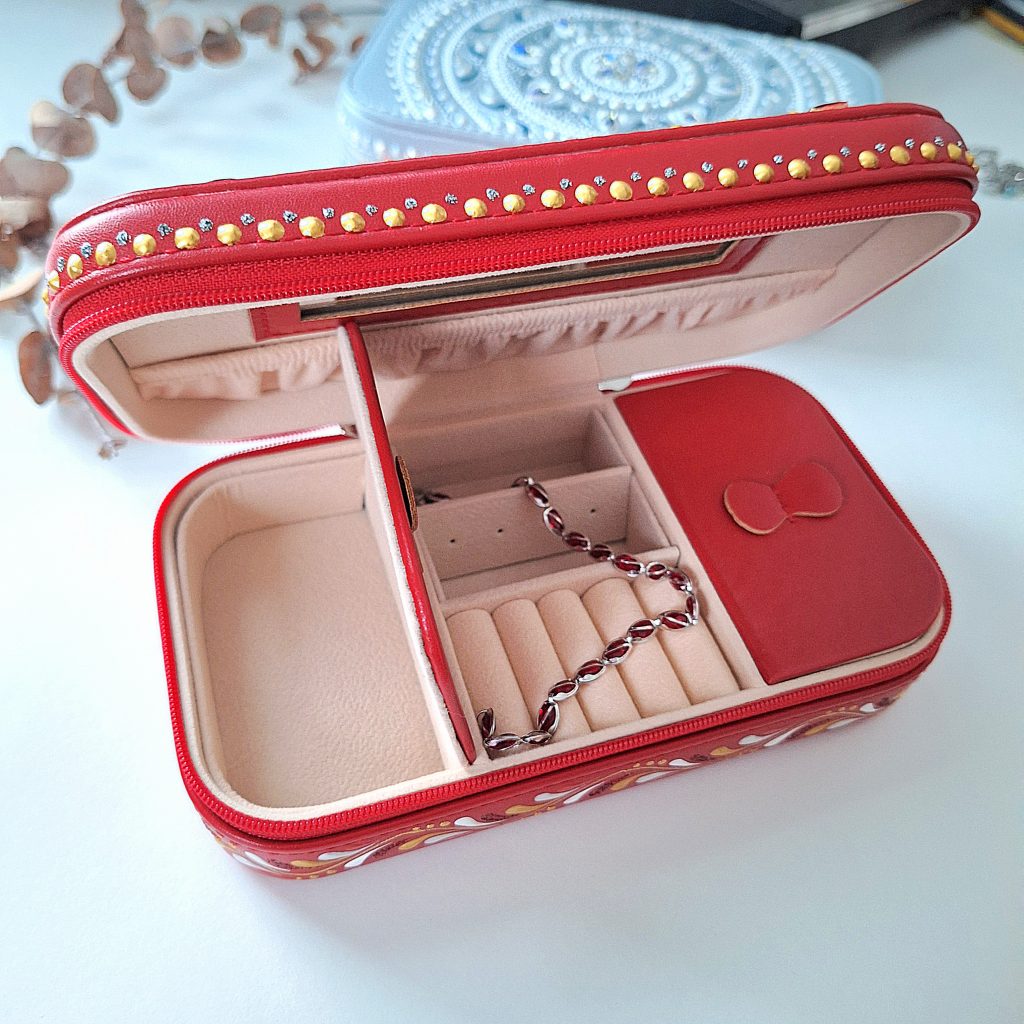 Шкатулка для украшений «Огненная»