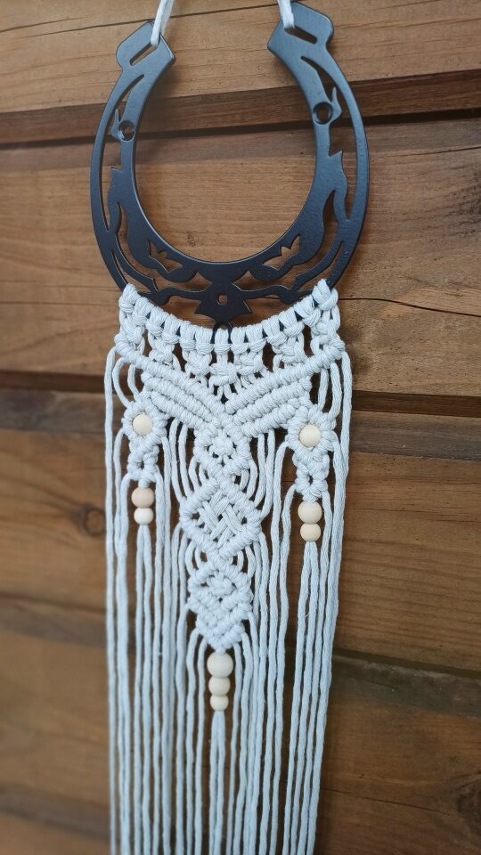 Панно настенное макраме «Подкова»