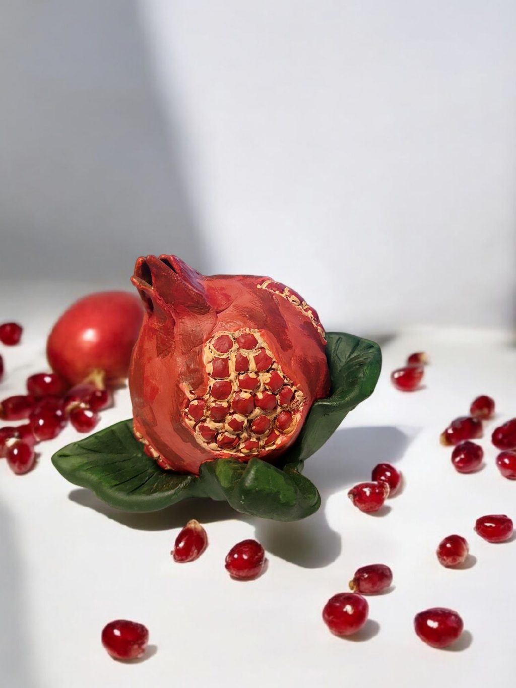 Дух-хранитель гранат