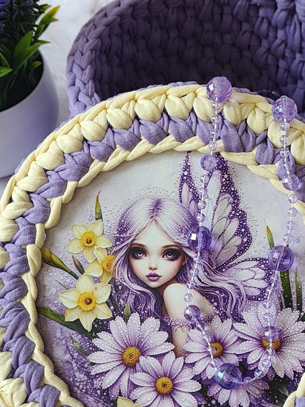 Шкатулка из трикотажной пряжи «Фея»