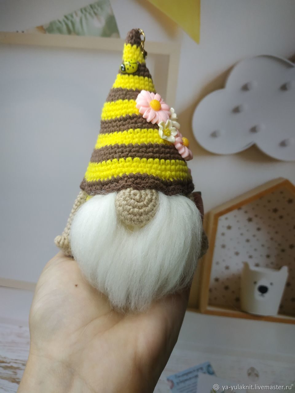 Вязаный гном в ассортименте