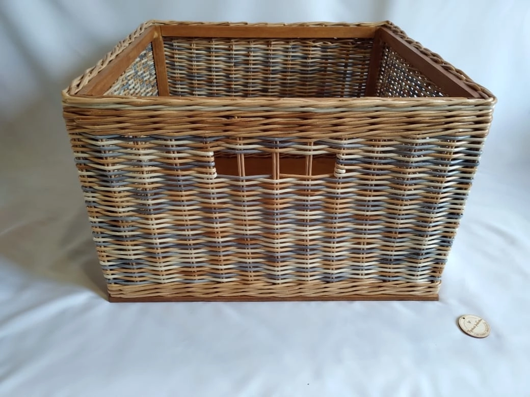 Короб в нишу, в гардеробную на каркасе в ассортименте на заказ