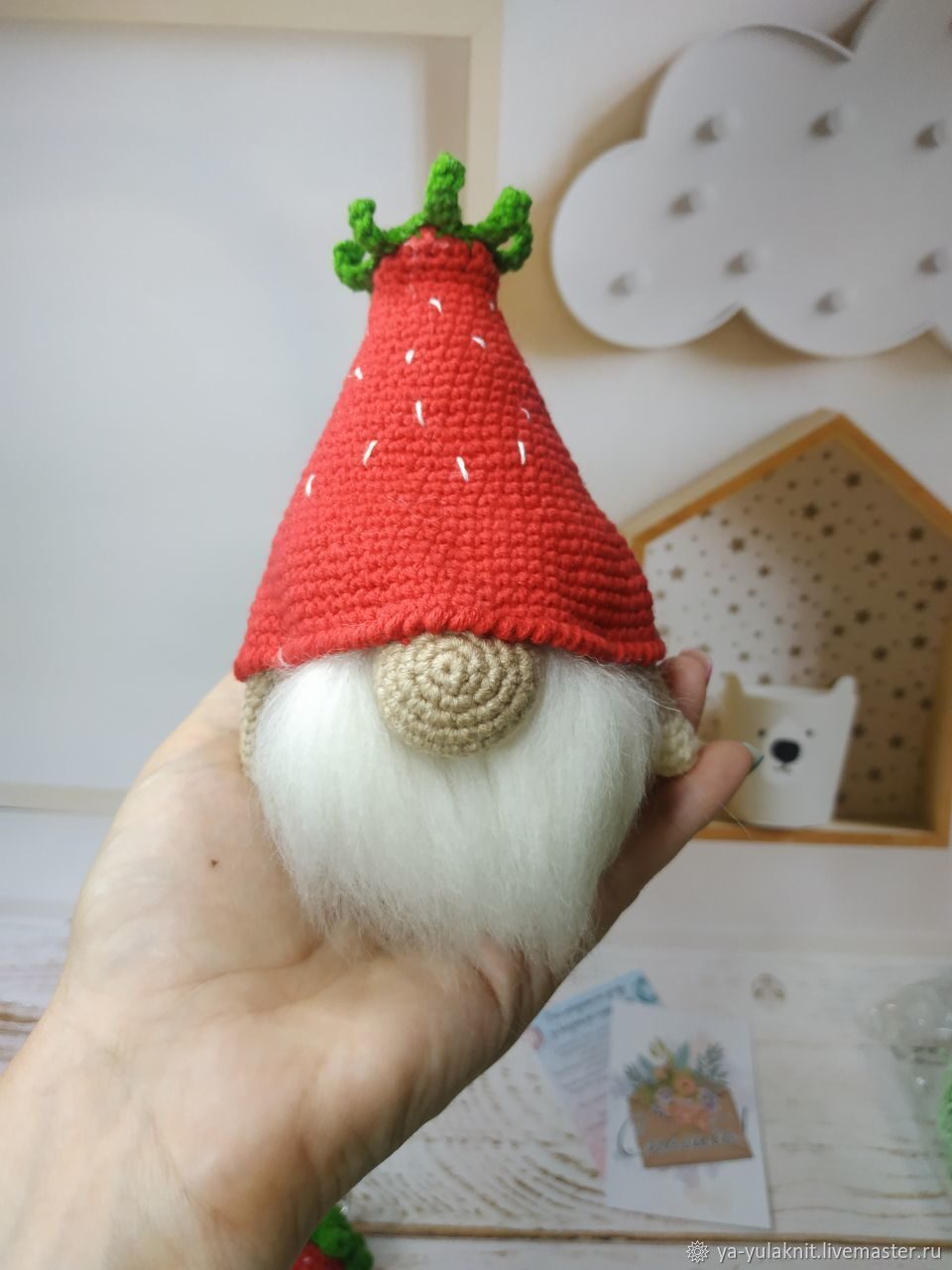 Вязаный гном в ассортименте