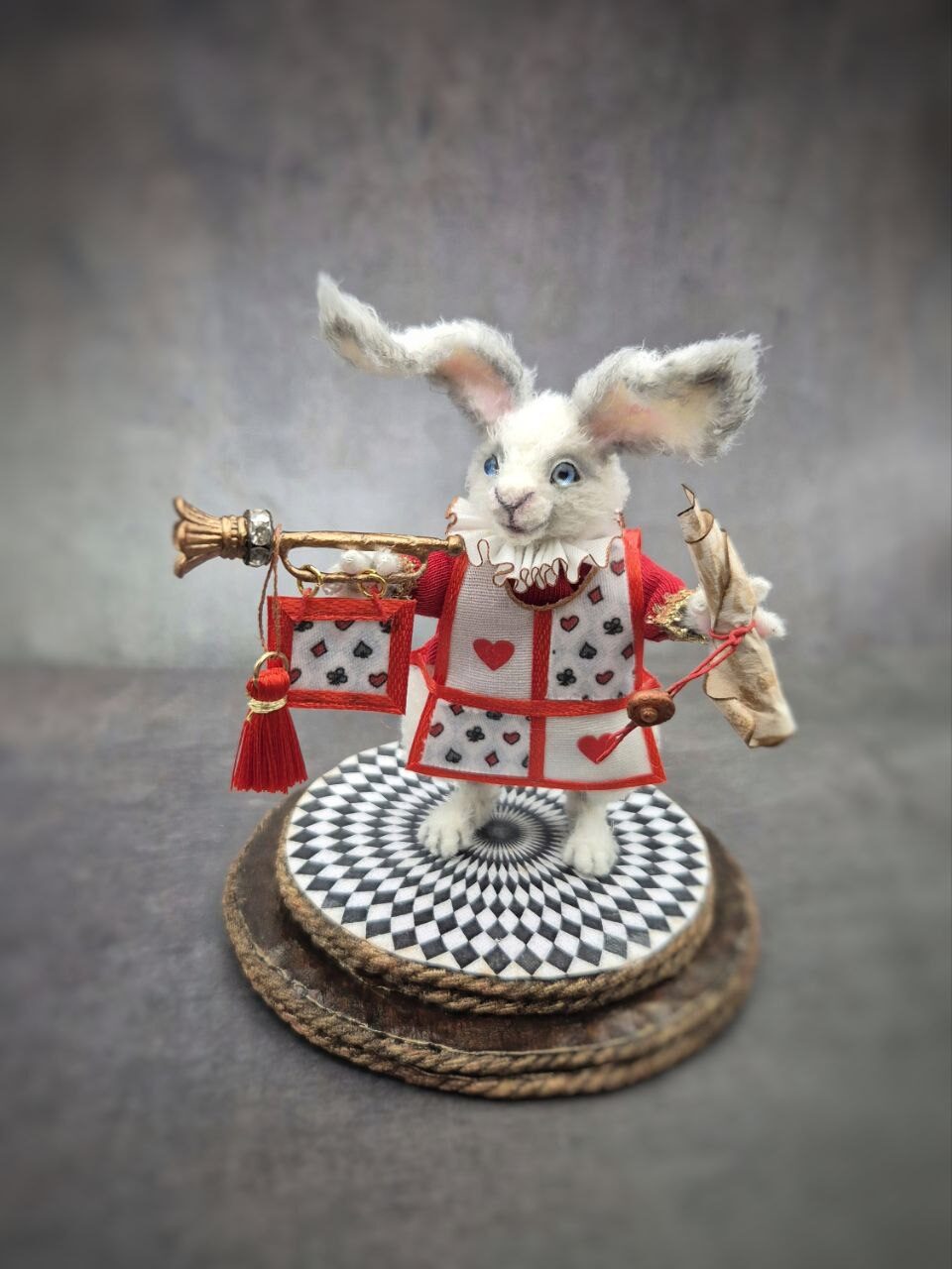 Вязаный миниатюрный кролик Густав фон Опаздун ❤️