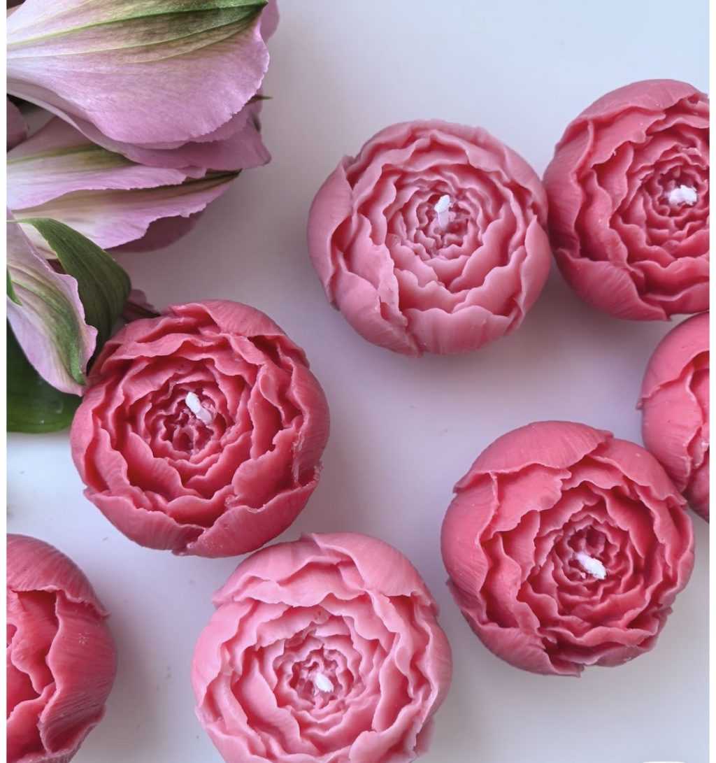 Свеча пион на 8 марта, 14 февраля