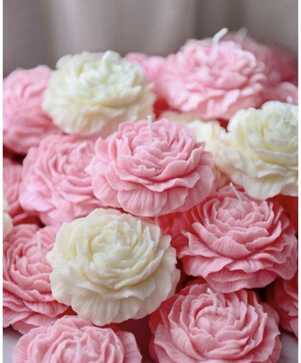 Свеча пион к 14 февраля и 8 марта