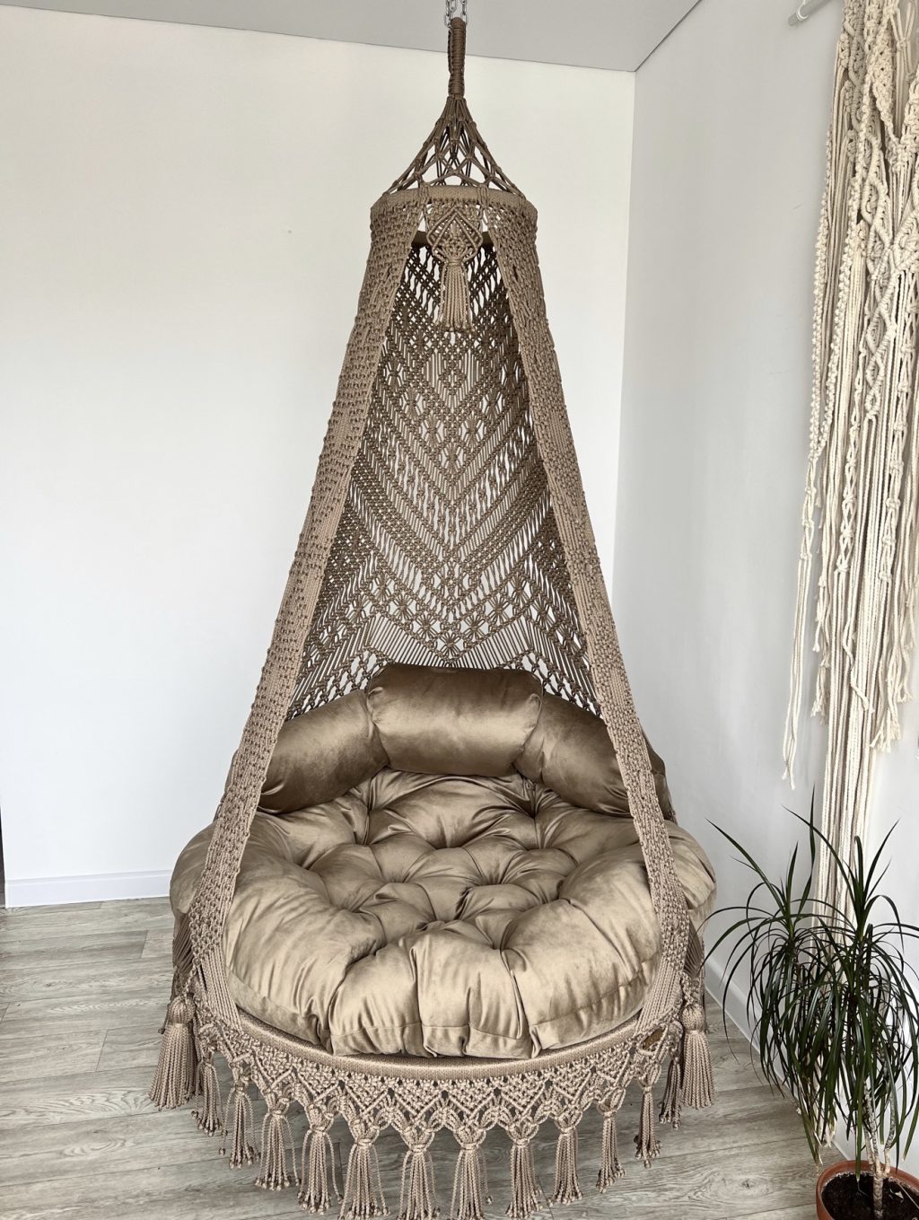 Качели в стиле Бохо для сада и загородного дома