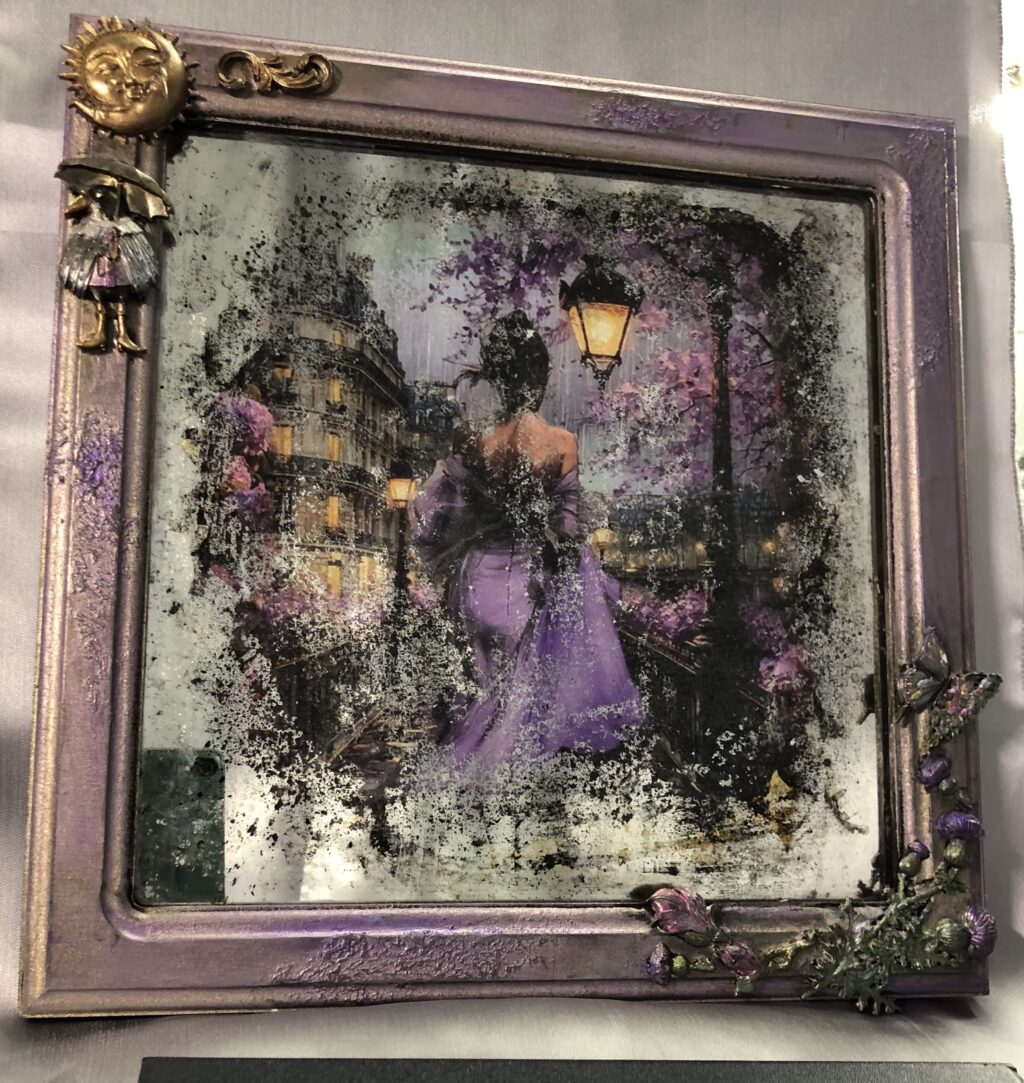 Девушка спешит