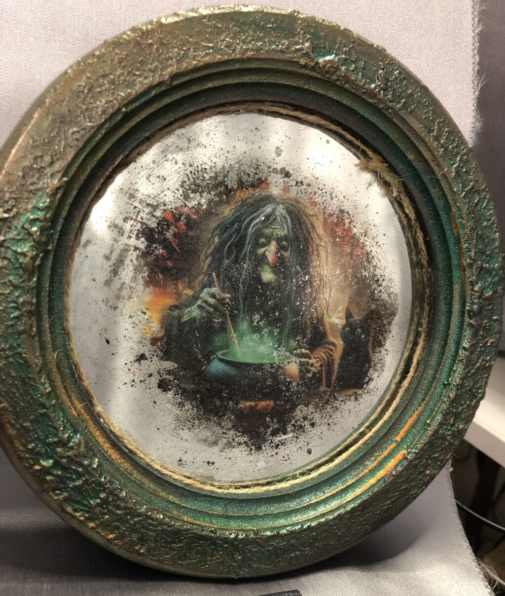 Набор зеркальных картин «Ведьмочки»