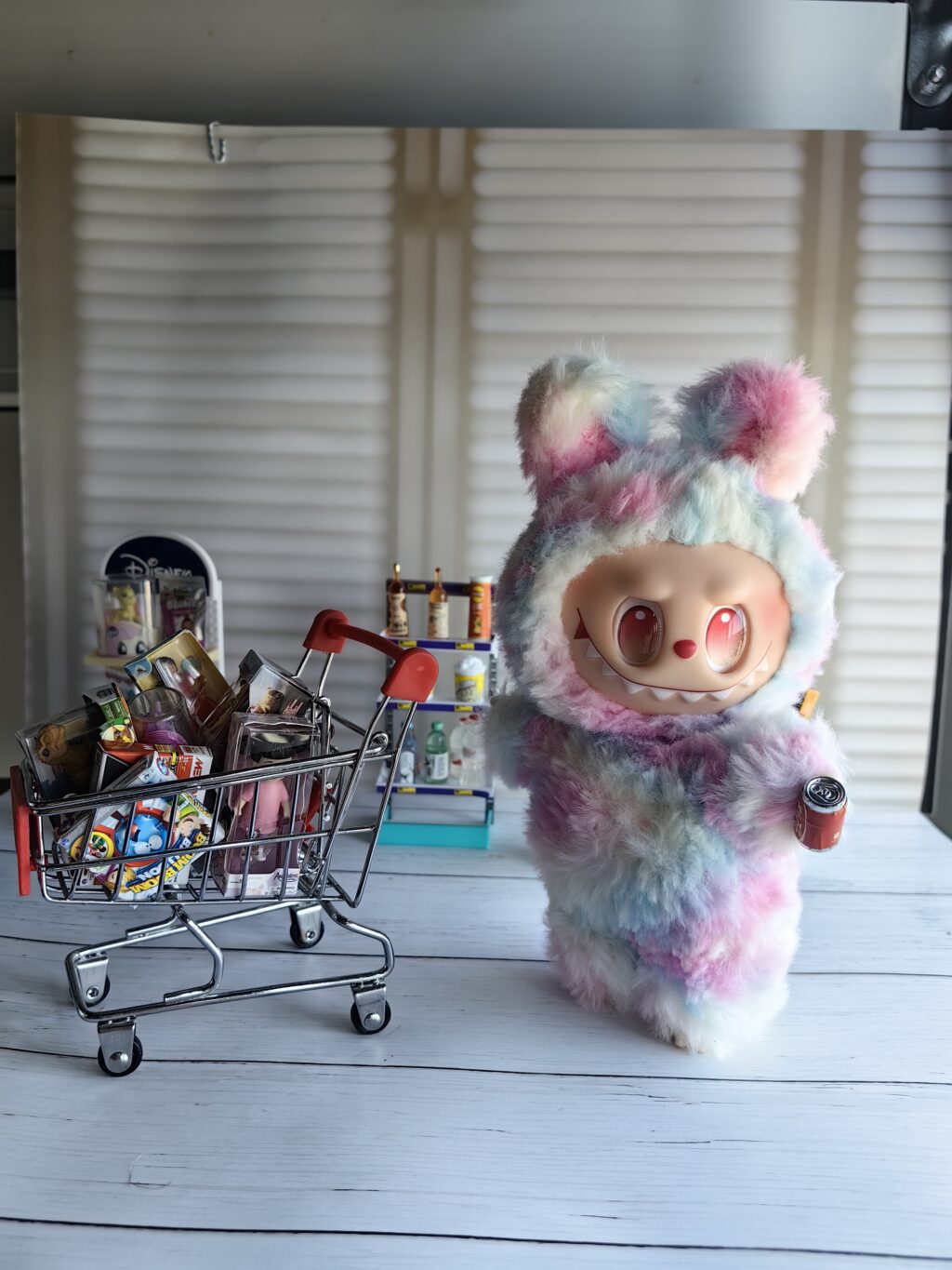 Монстрик-лабубу