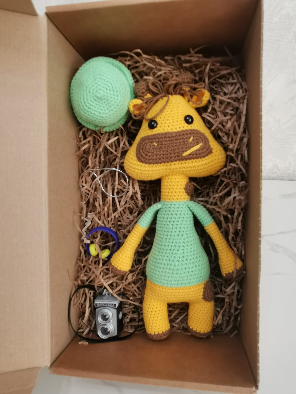 Вязаный Жираф-турист, игрушка, декор