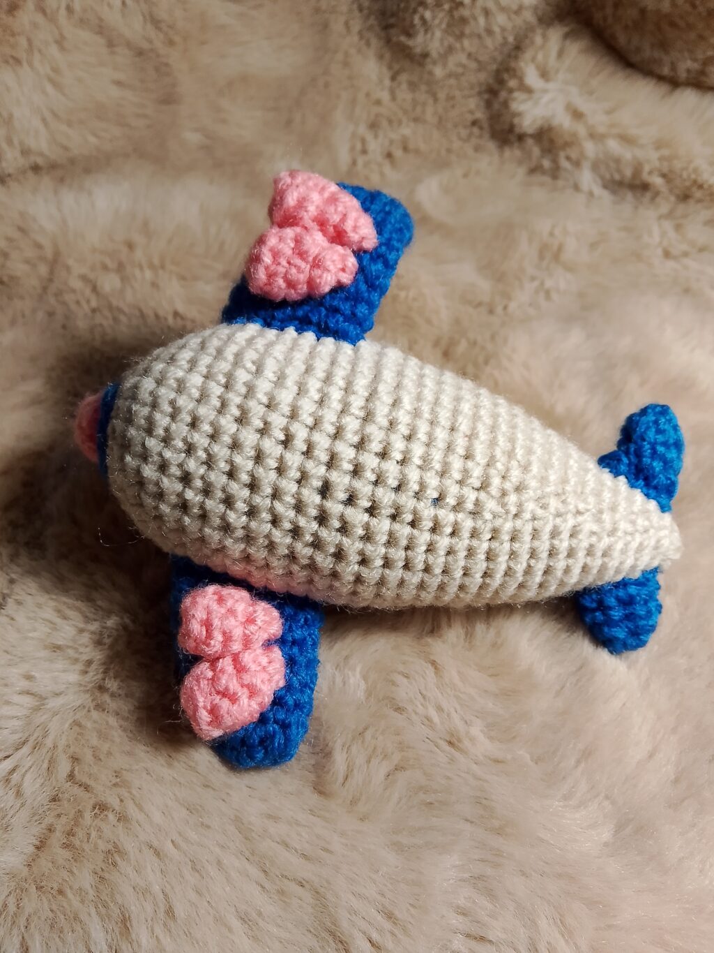 Брелок самолётик