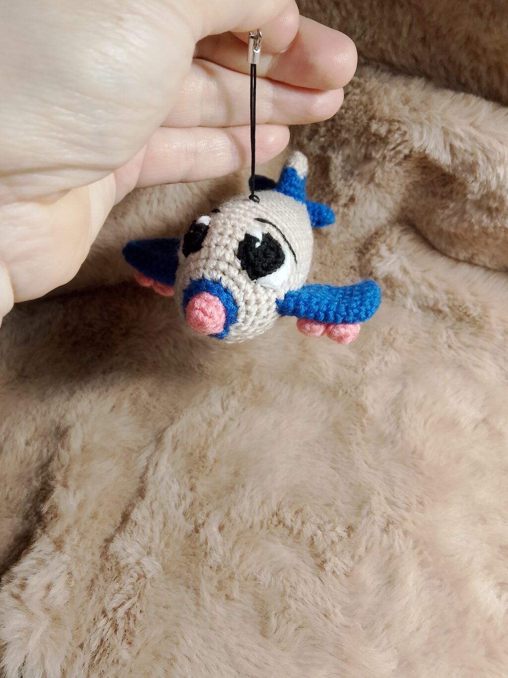 Брелок самолётик