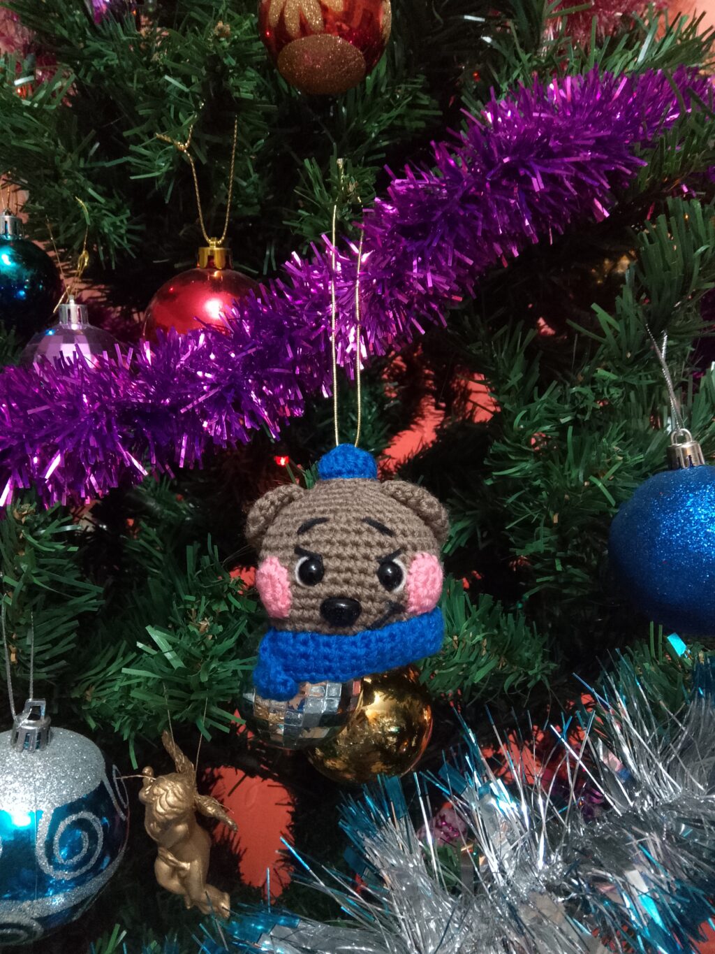 Вязаный шарик «Мишка»