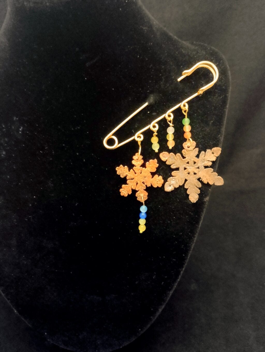 брошь Сказка