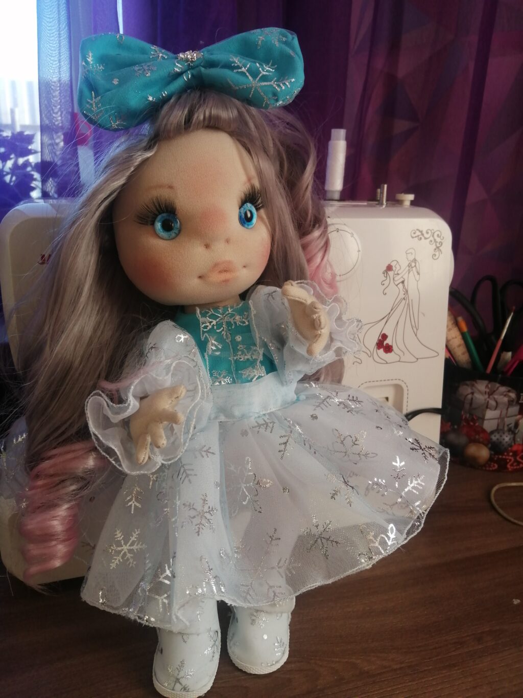 Кукла текстильная