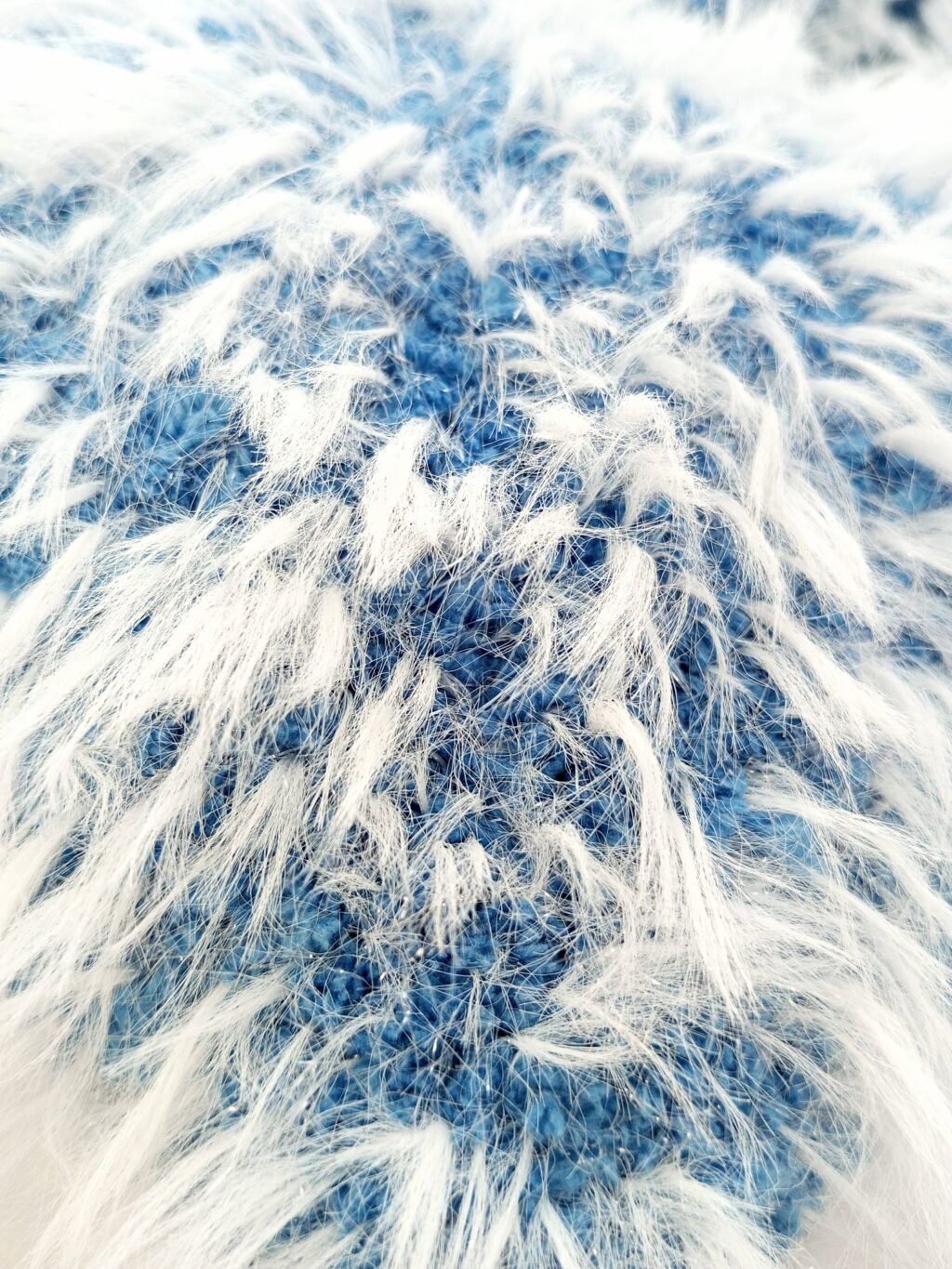 Меховая сумка