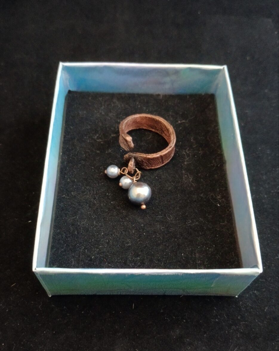 кольцо Чёрный жемчуг