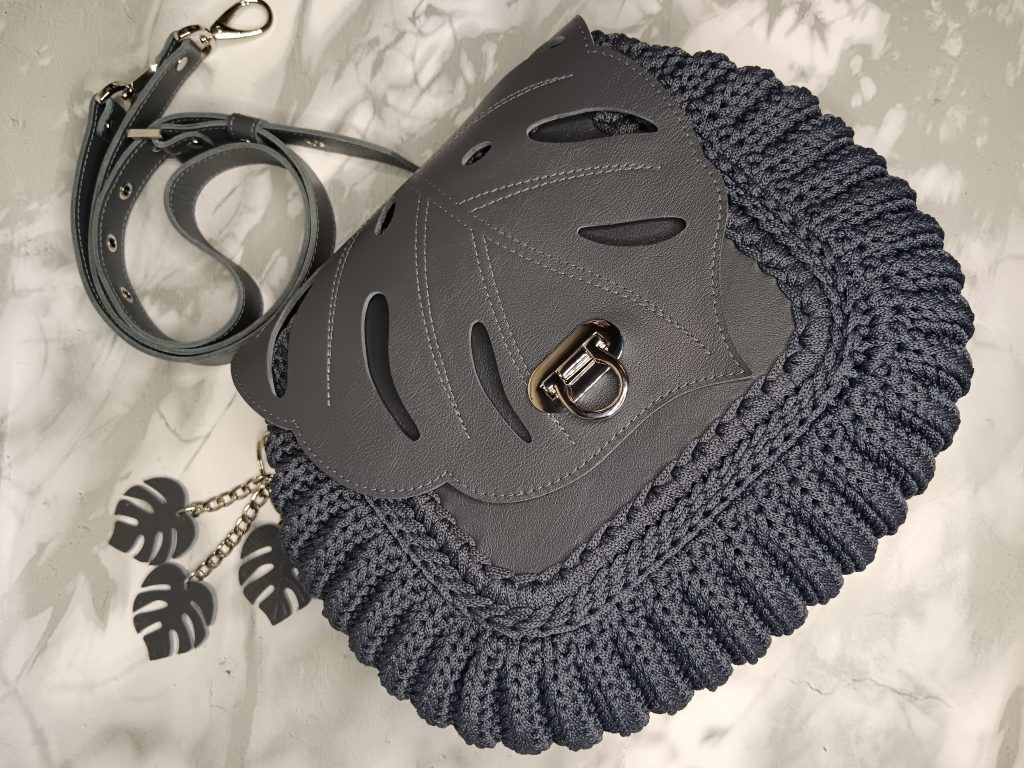 Сумочка «Монстера»