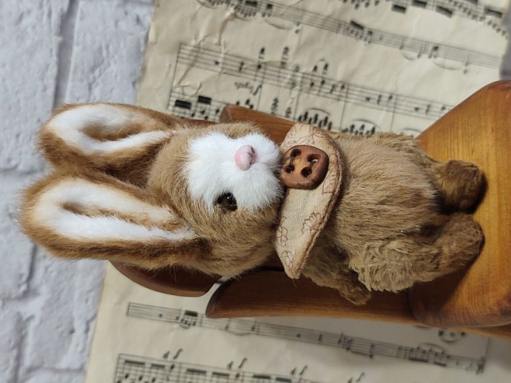 Миниатюрный зайчонок тедди