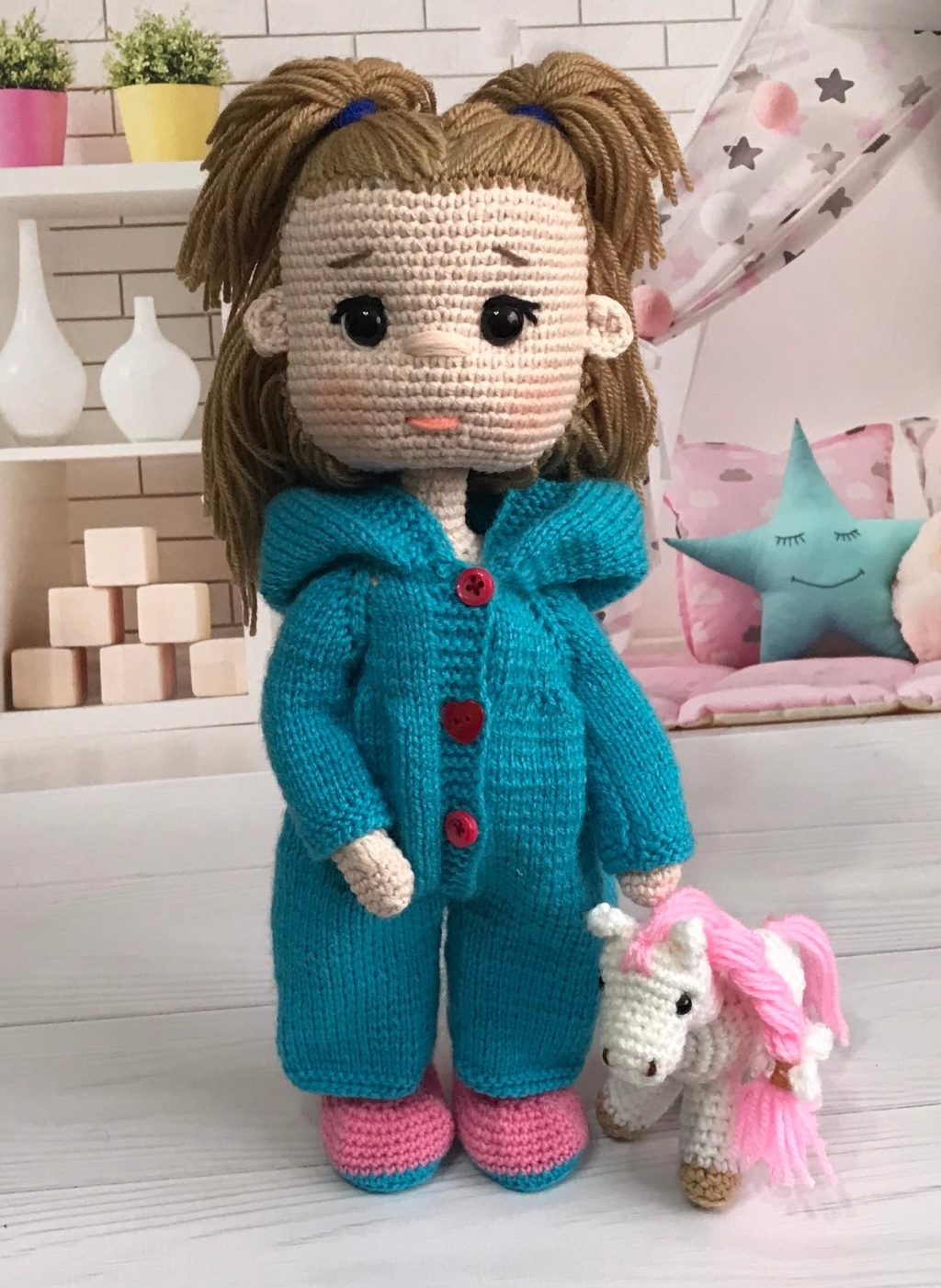 Кукла интерьерная ручной работы.