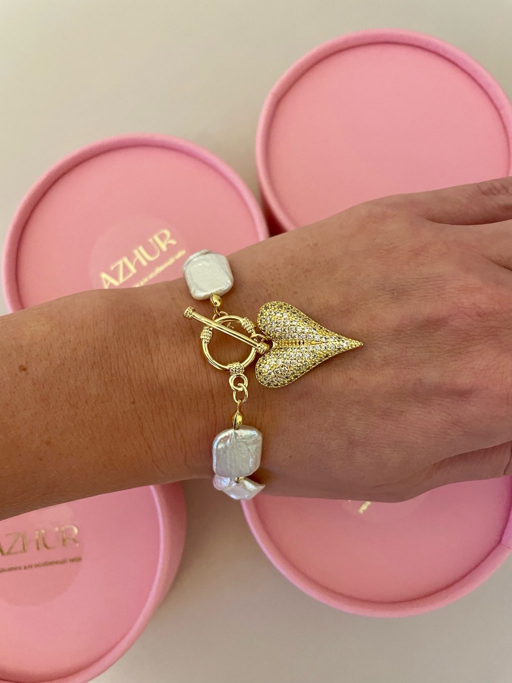 Браслет из натурального барочного жемчуга с кулоном Сердце